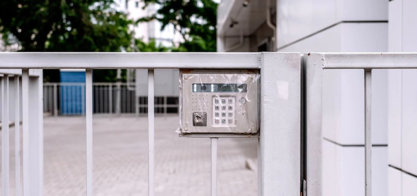 Gate Locks For Metal Gates in Champaign, Illinois