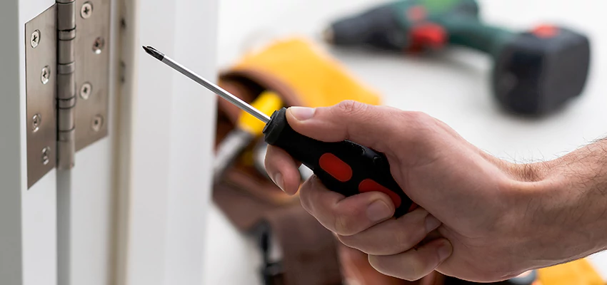 Holiday Emergency Locksmith in Champaign, Illinois